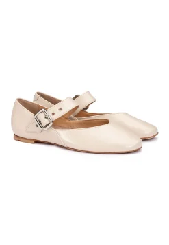 BALLERINAS