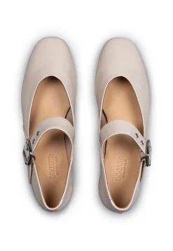 BALLERINAS