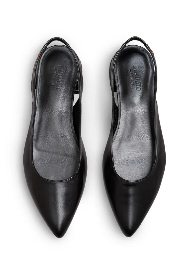 PUMPS