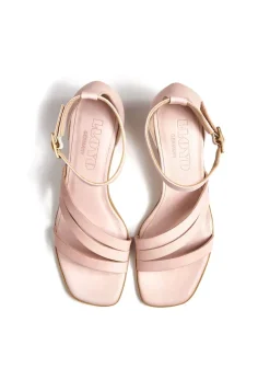 SANDALEN