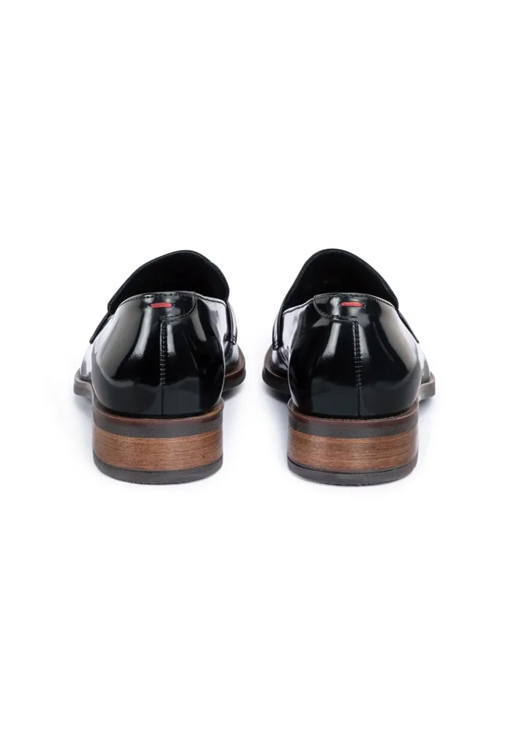 SLIPPER