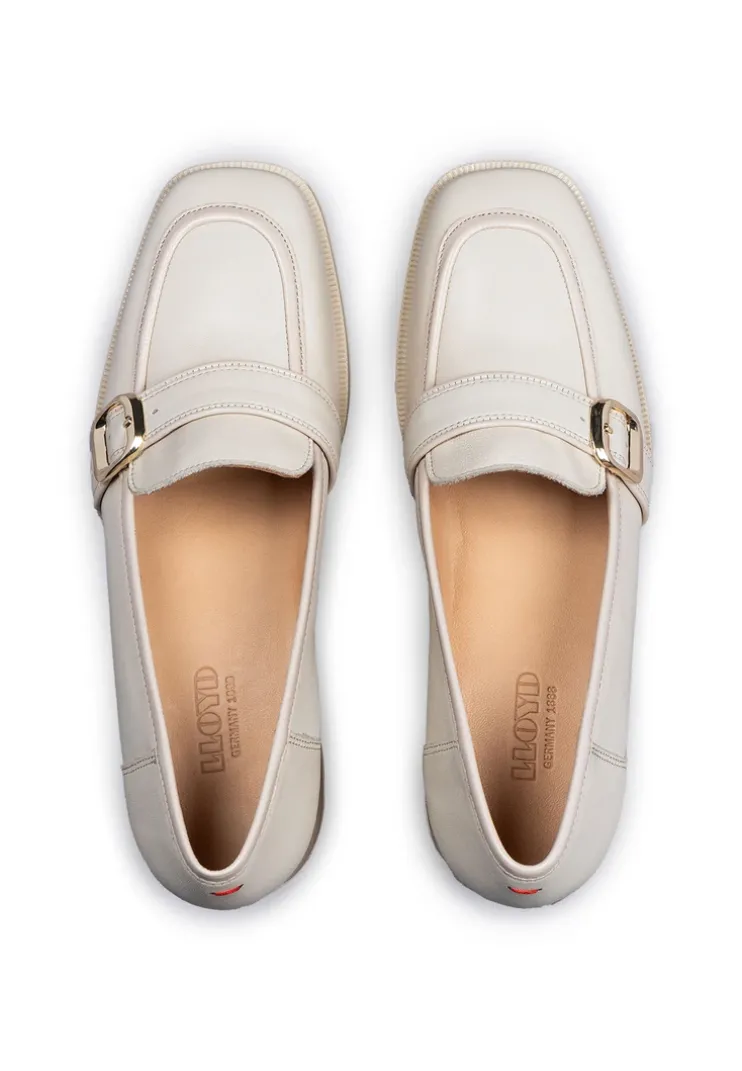 SLIPPER