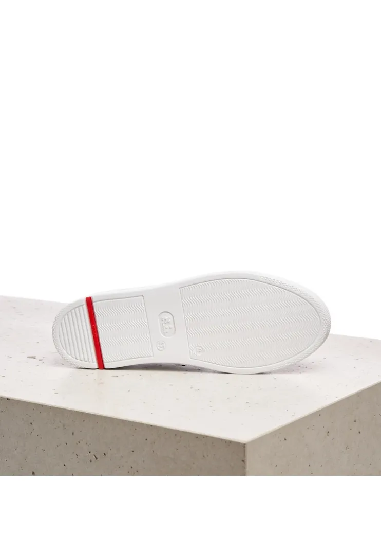 SLIPPER
