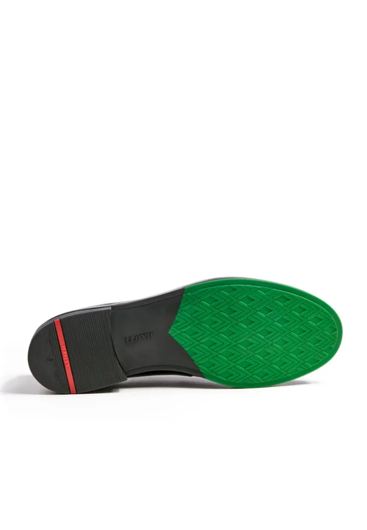 SLIPPER