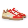 SNEAKER