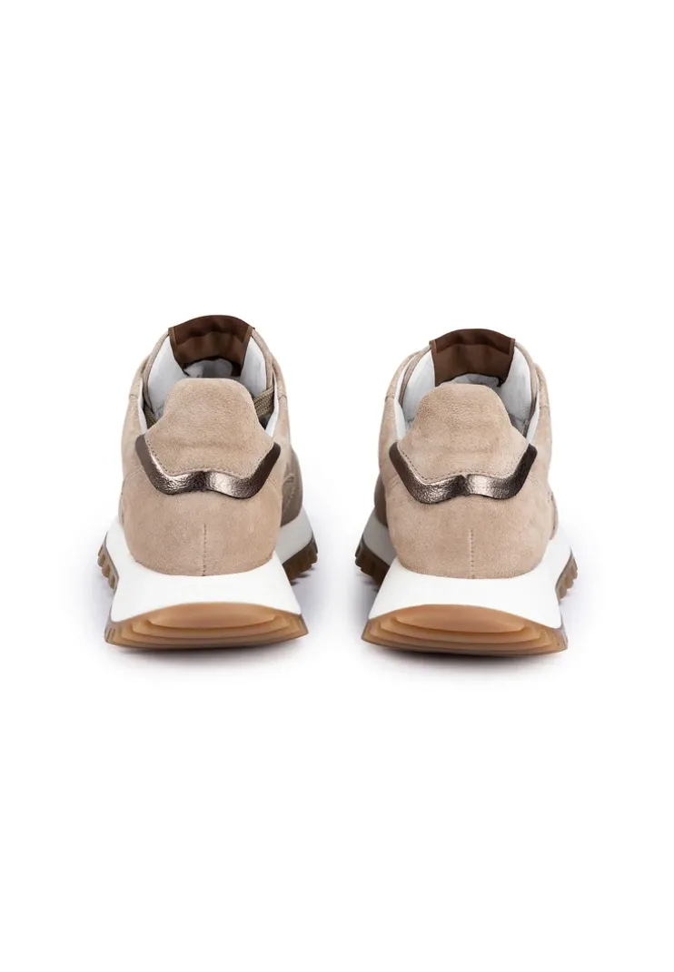 SNEAKER