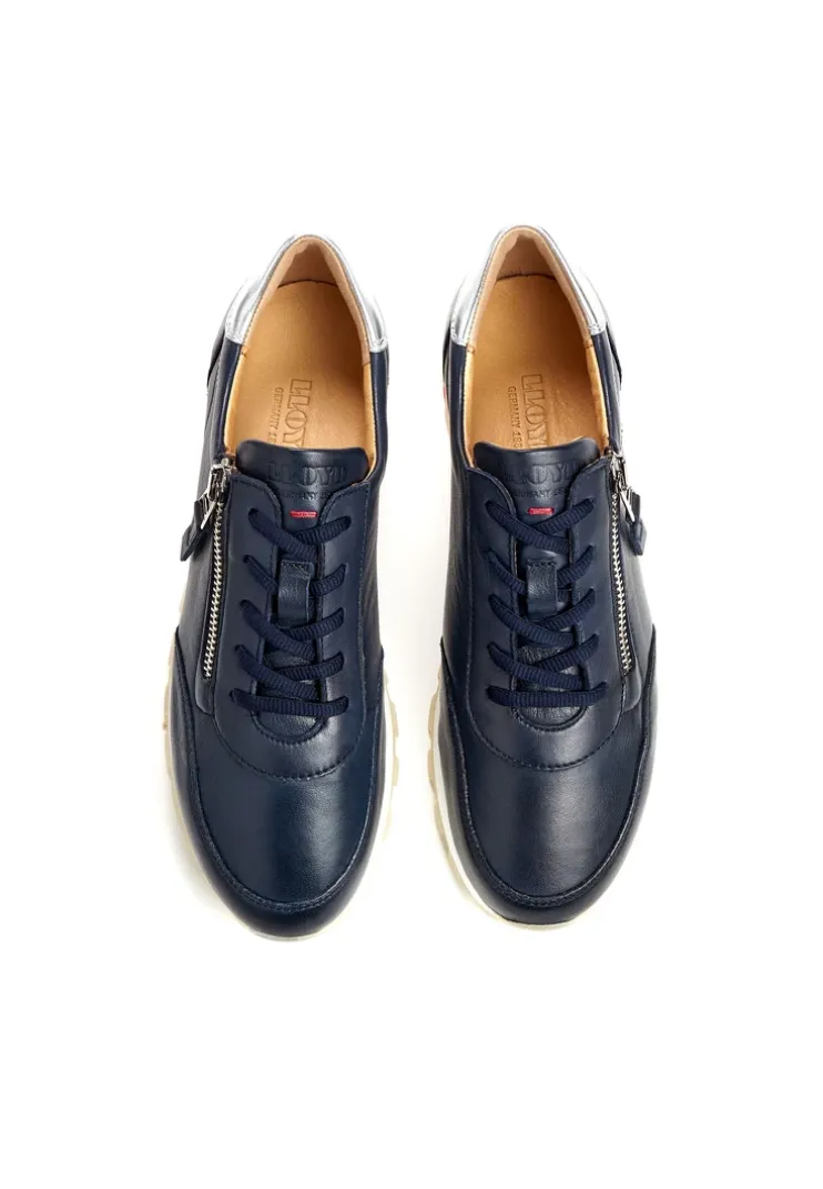 SNEAKER