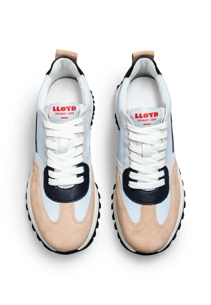 SNEAKER