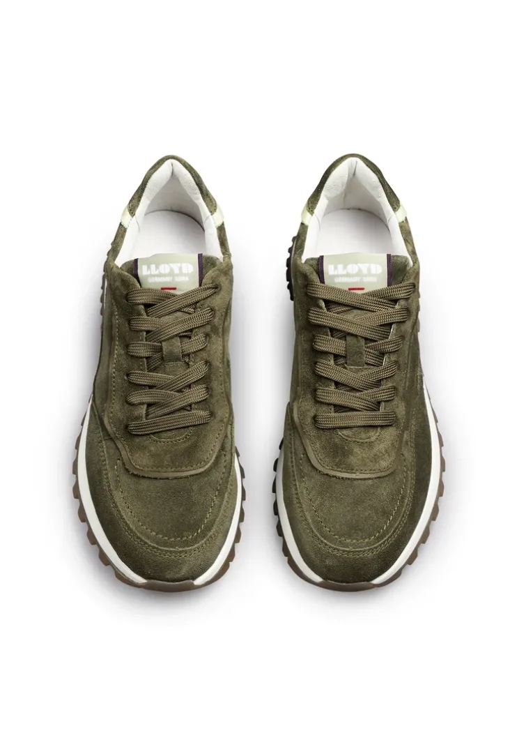 SNEAKER