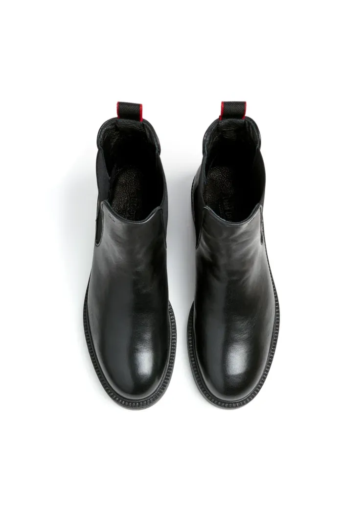 STIEFELETTE