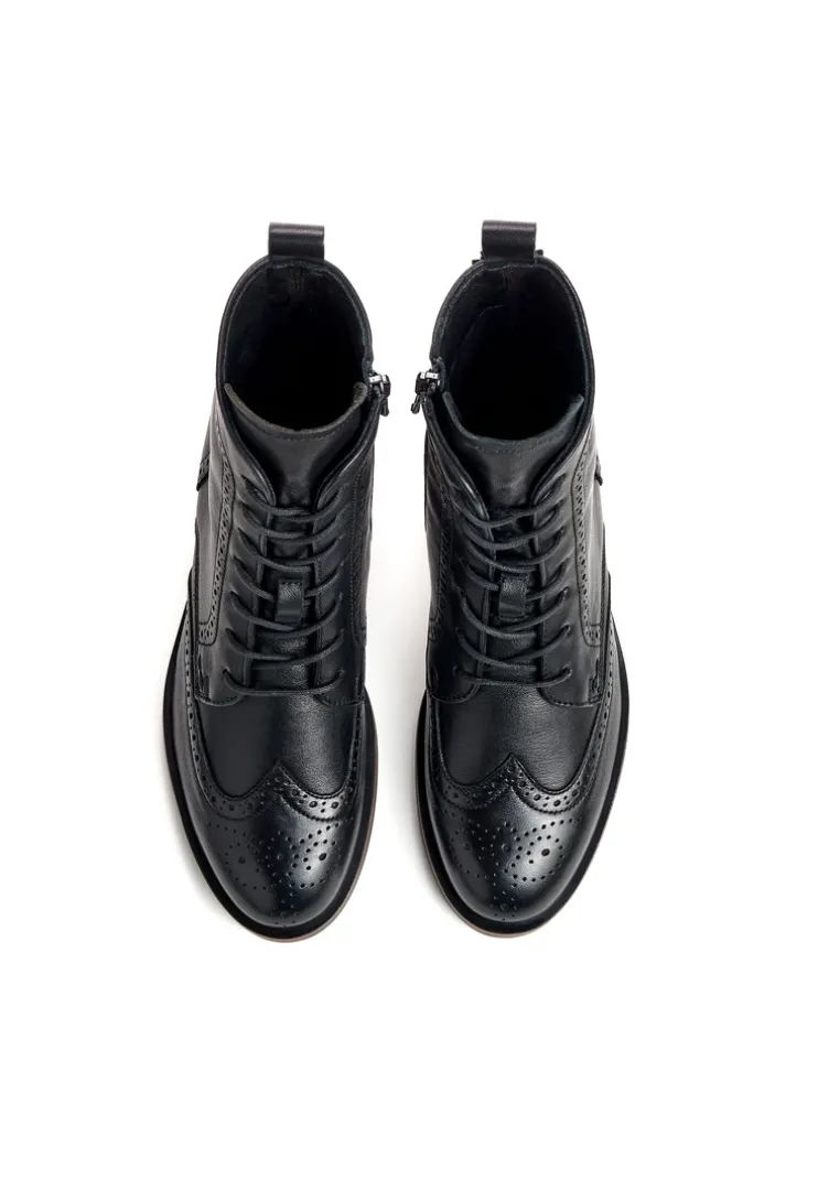 STIEFELETTE