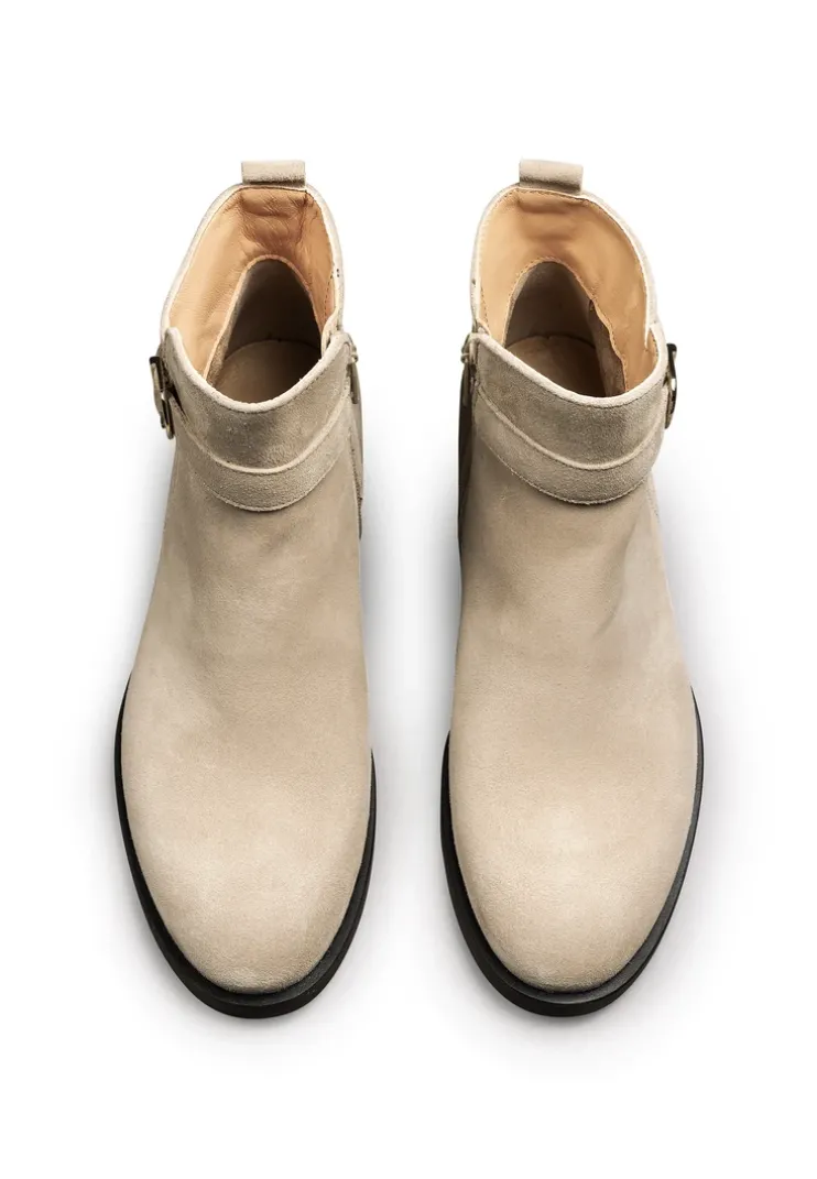 STIEFELETTE